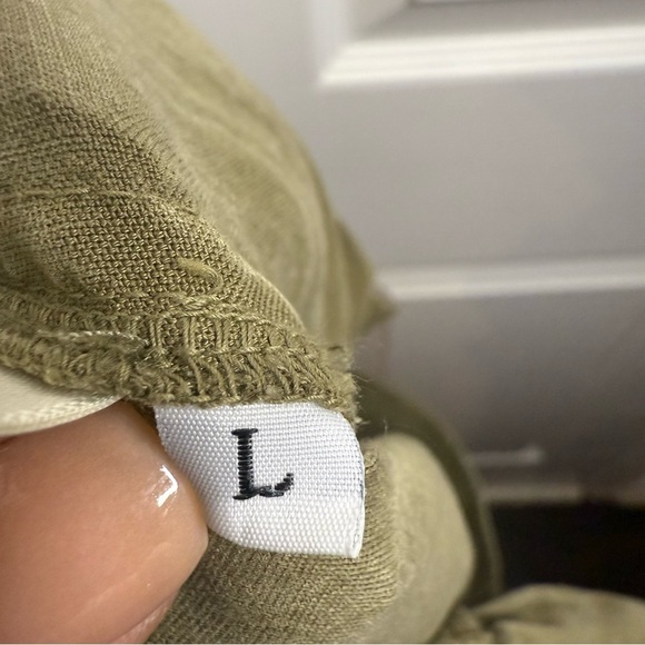 Cloth & Stone Olive Ankle Tencel Joggers Elastic around Ankles Size Large GUC - Picture 9 of 9